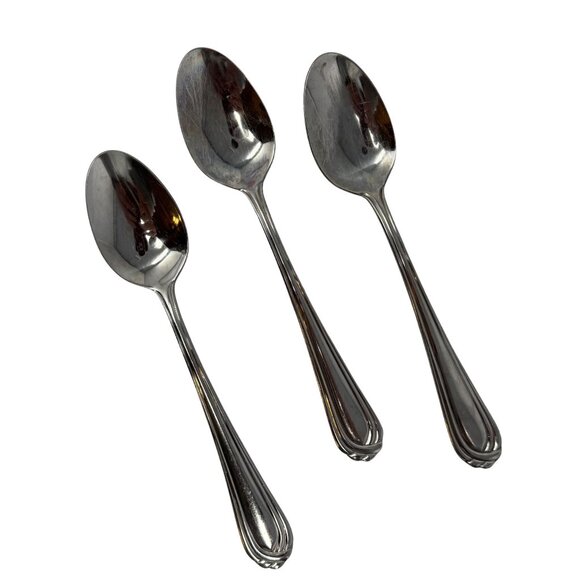 3 VTG Oval Place Spoons OTTAWA Oneida Stainless Steel Flatware, vintage flatware - Picture 1 of 3